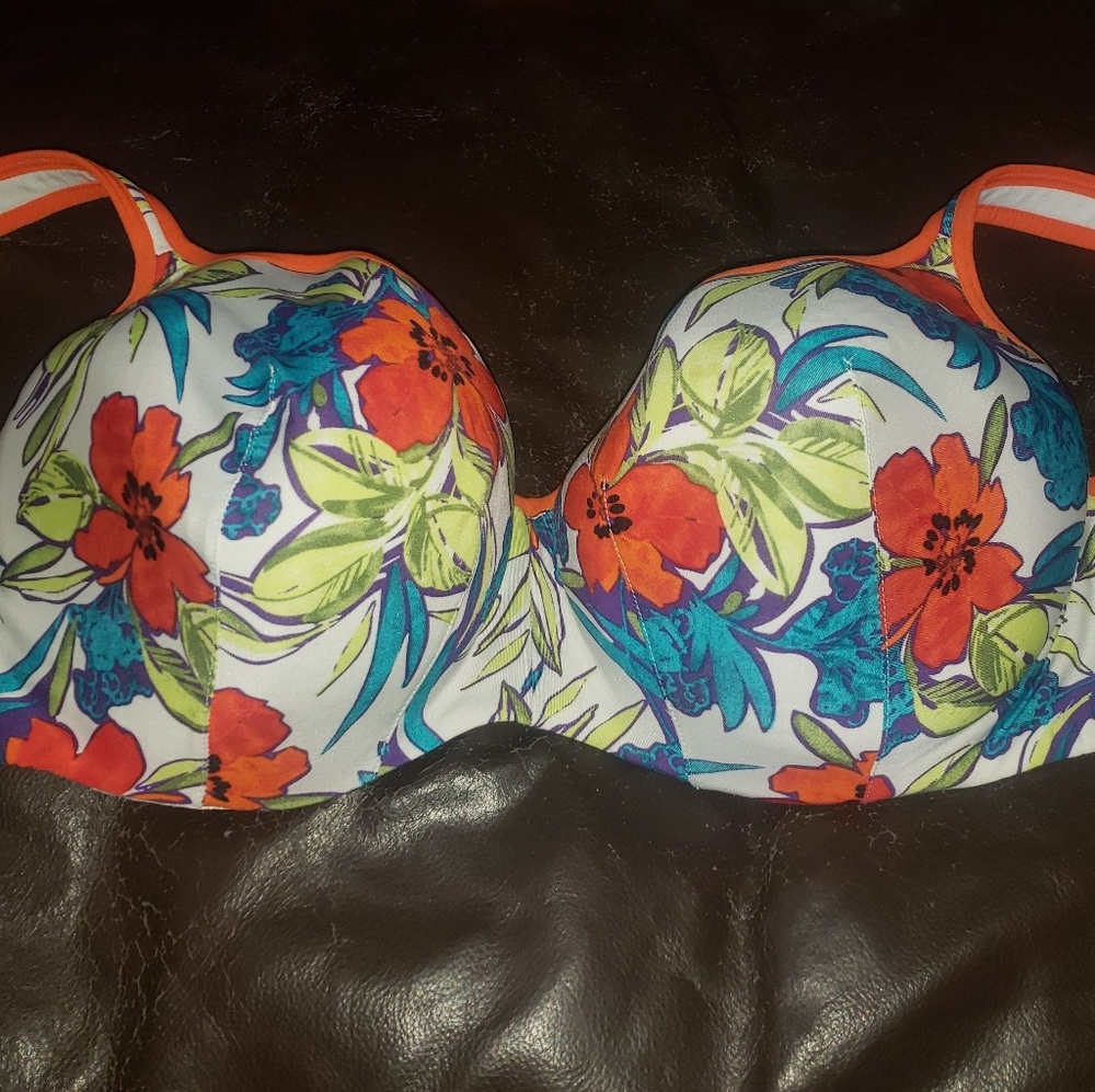 Cacique Underwire Bra 38G Full coverage